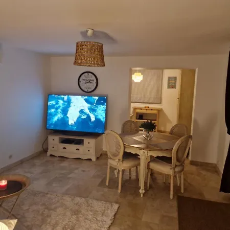 Des Cigales Villa